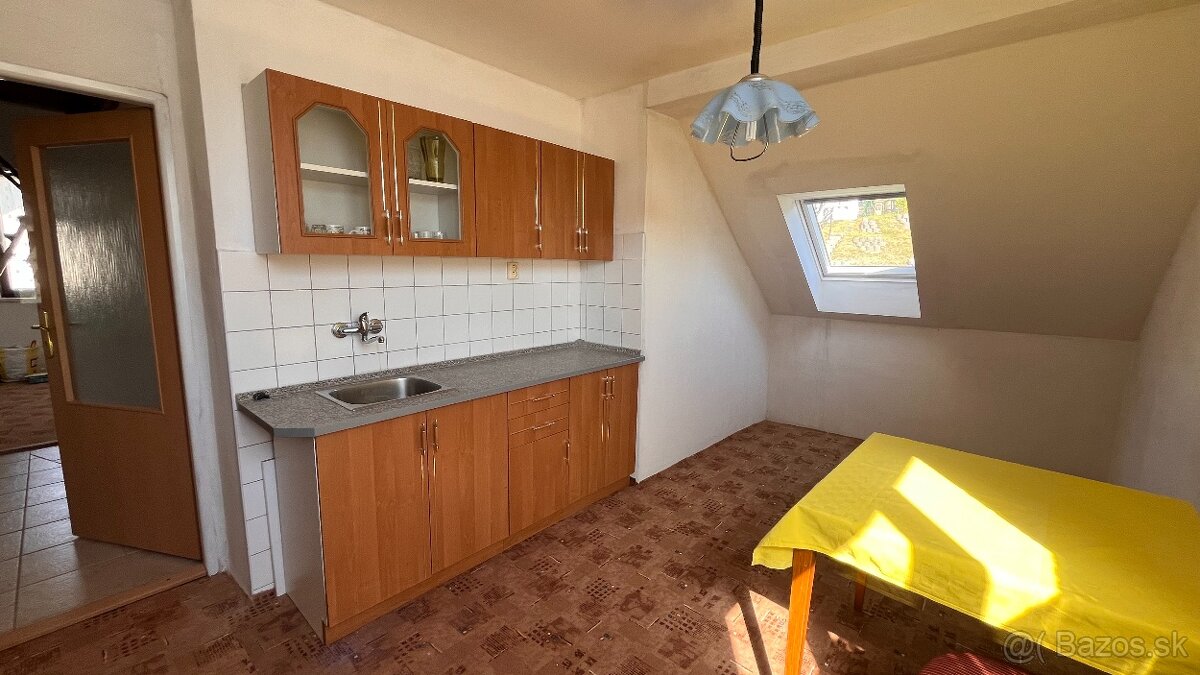 Pekný rodinný dom 216 m2 úžitková plocha, Myjava - 11