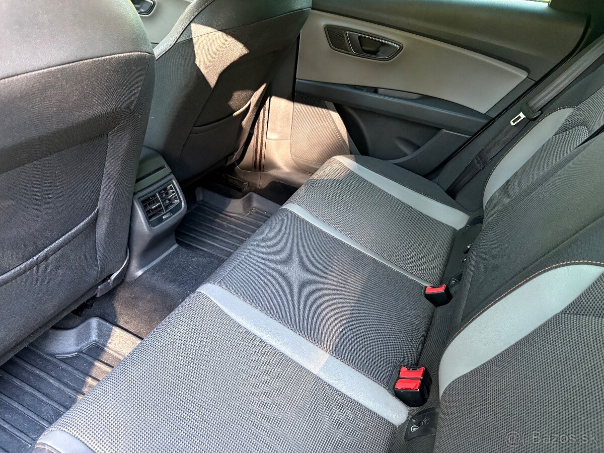 SEAT Leon Xperience 4x4 2.0 TDI DSG - 11