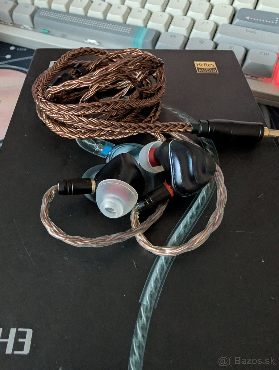 Xenns TOP, Mangird TEA, Fiio FH3 IEM - 11
