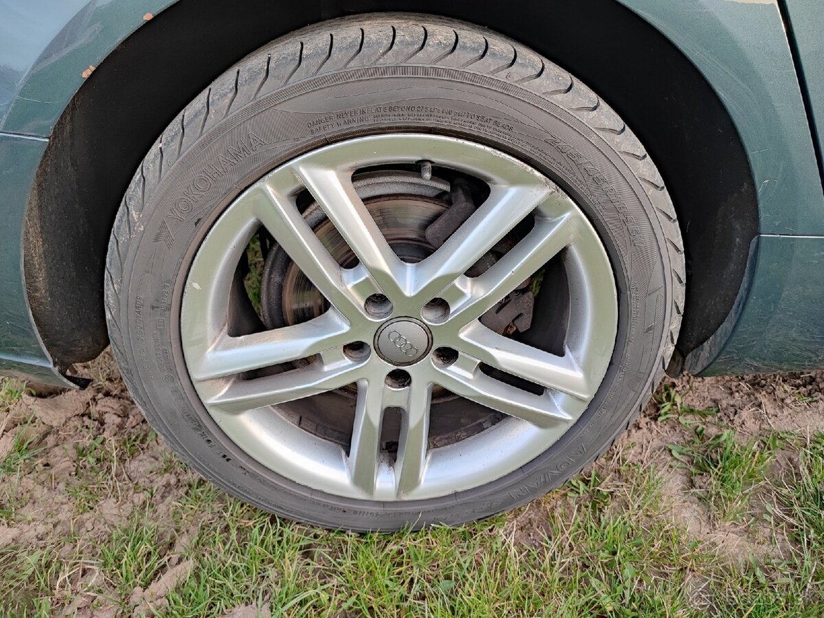 Rozpredám Audi A6 C7 3.0tdi Sedan - 11