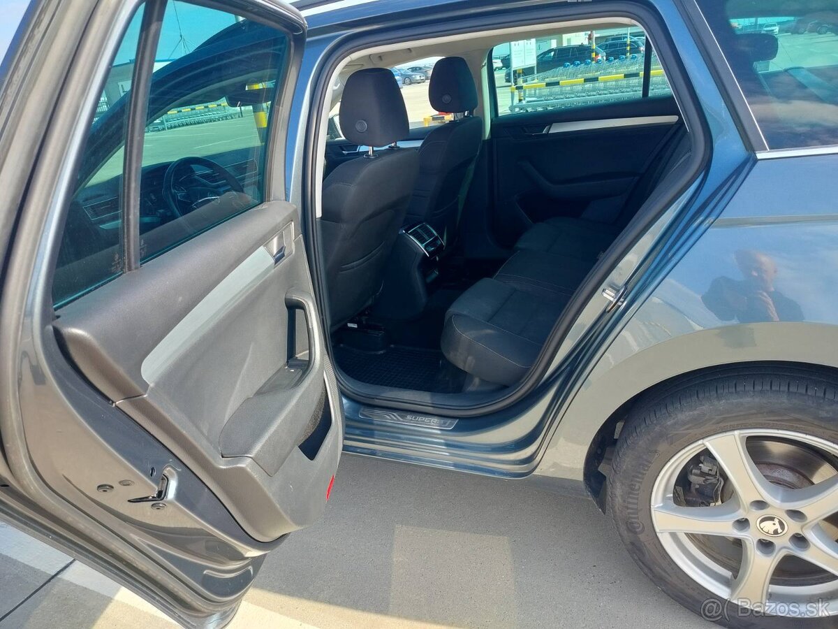 Škoda Superb - 11