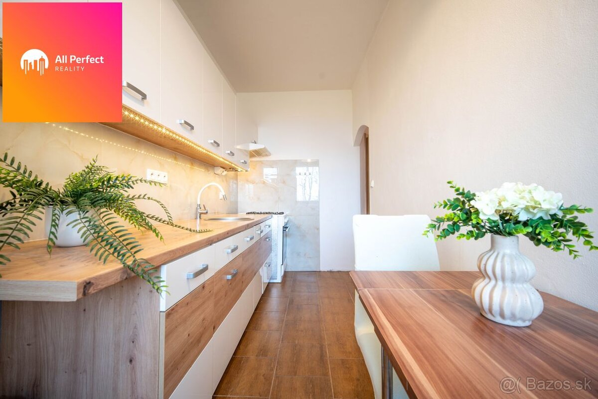 Na prenájom 2-izbový byt s loggiou – Zvolenská ulica, Nitra - 11