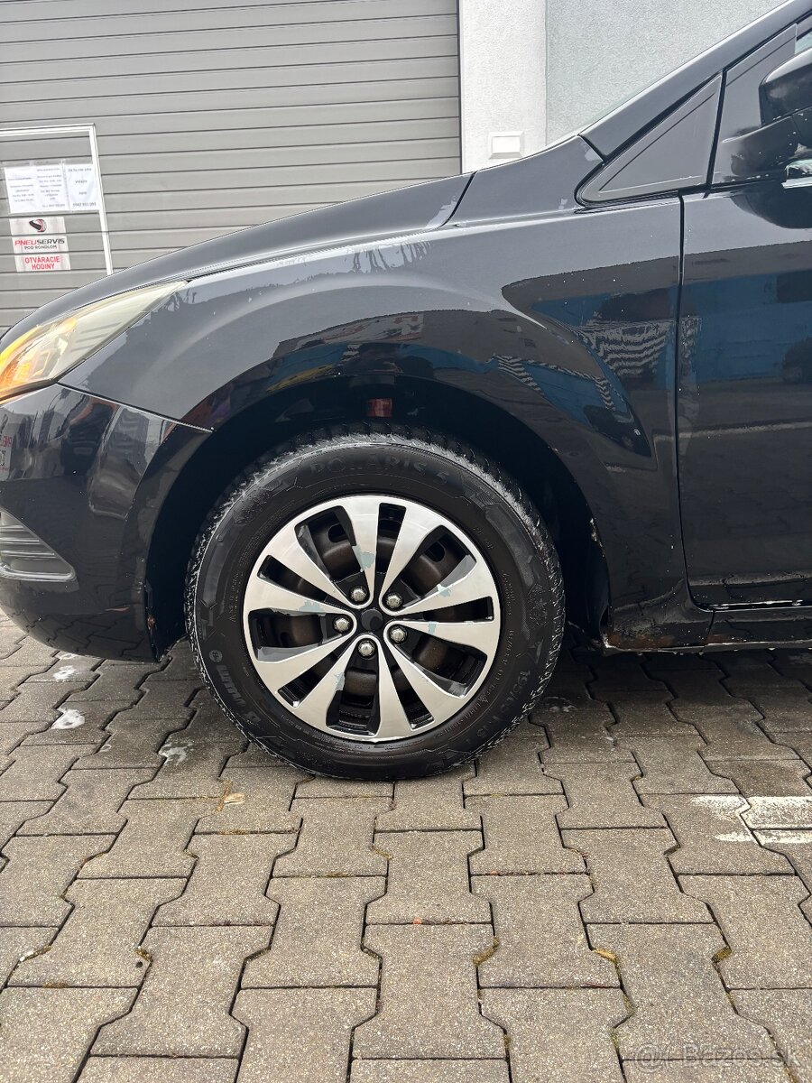 Ford focus 1.6 tdci combi - 11