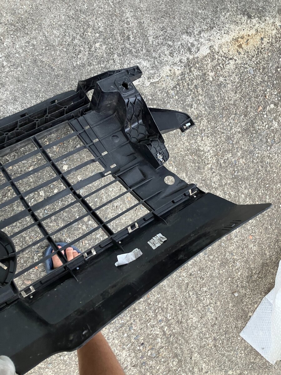 maska držák vw t6.1 Mřížka předního nárazníku - 11