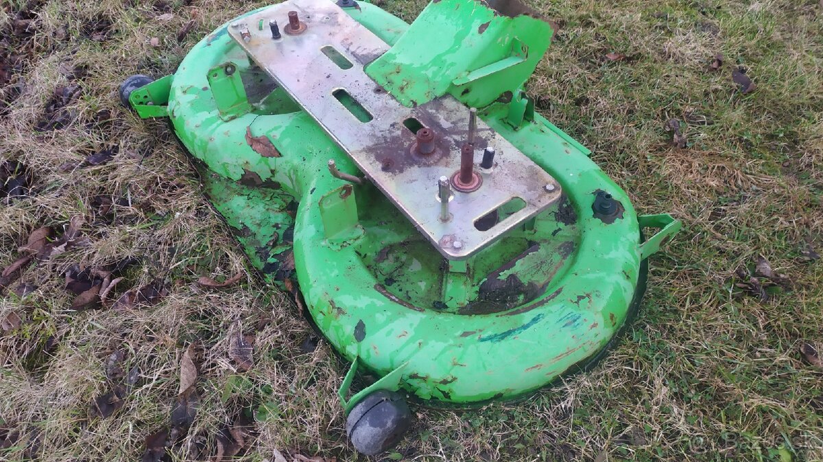 Predám záhradný traktor Viking MT 795 - 11