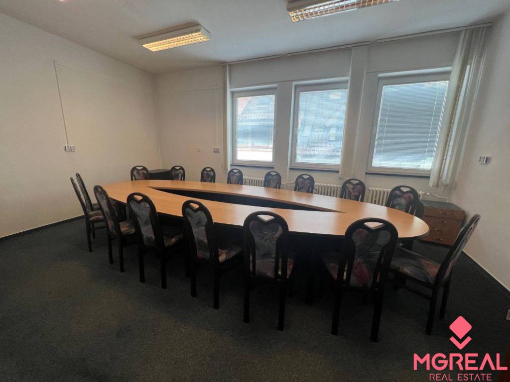 Kancelárie Topoľčany / NA PRENÁJOM - 11