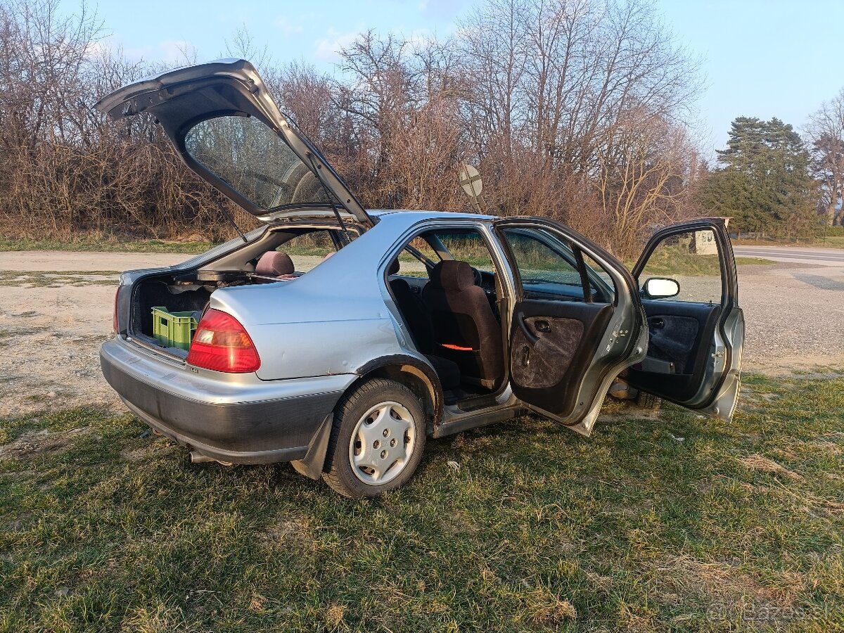 Honda Civic 1.4i - 11