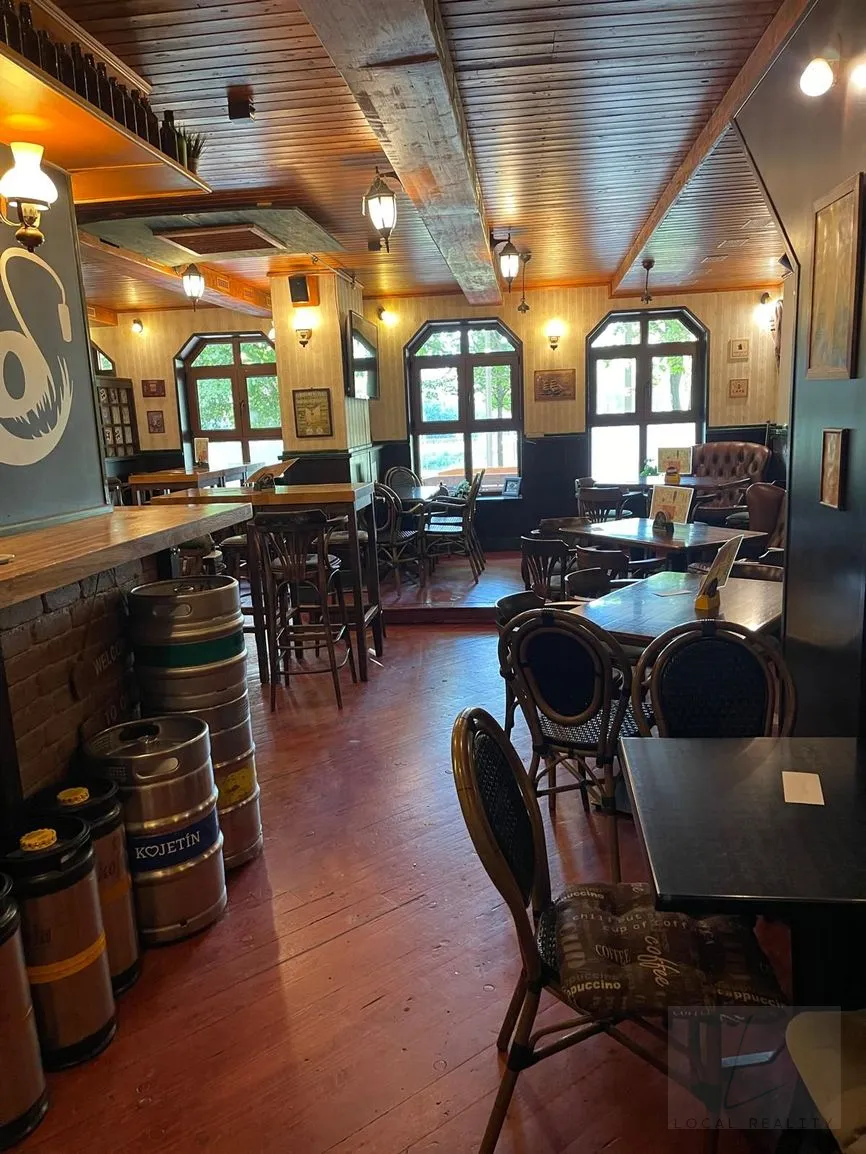 Nebytový priestor v srdci Petržalky na PREDAJ - 11