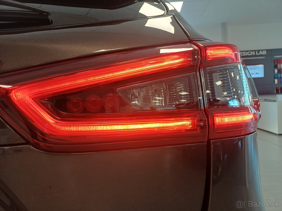 Qashqai 1.3 DIG-T , Mild Hybrid, N-Connecta, TOP Stav - 11