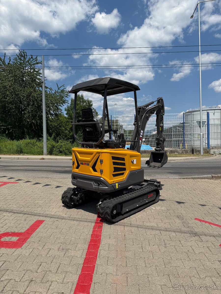 Minibager Huayee HY20D Kubota - 11