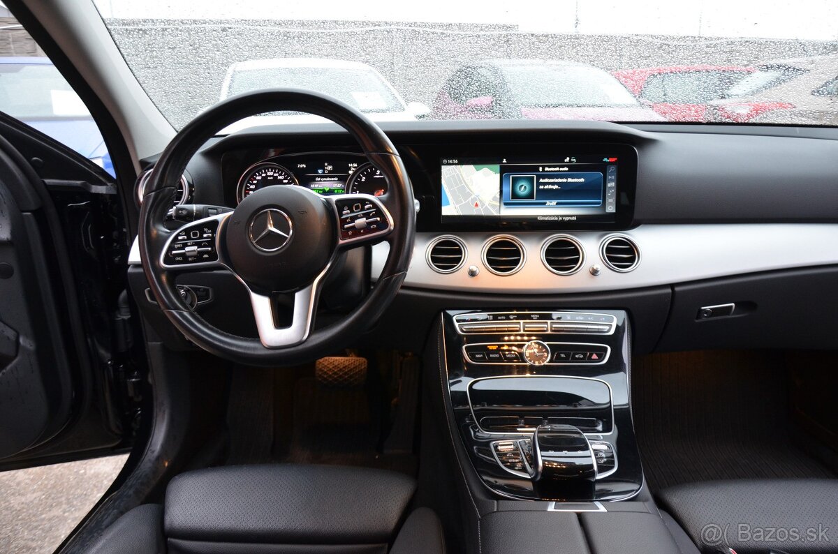 Mercedes-Benz E trieda Kombi 300 DE PHEV 225KW - 11