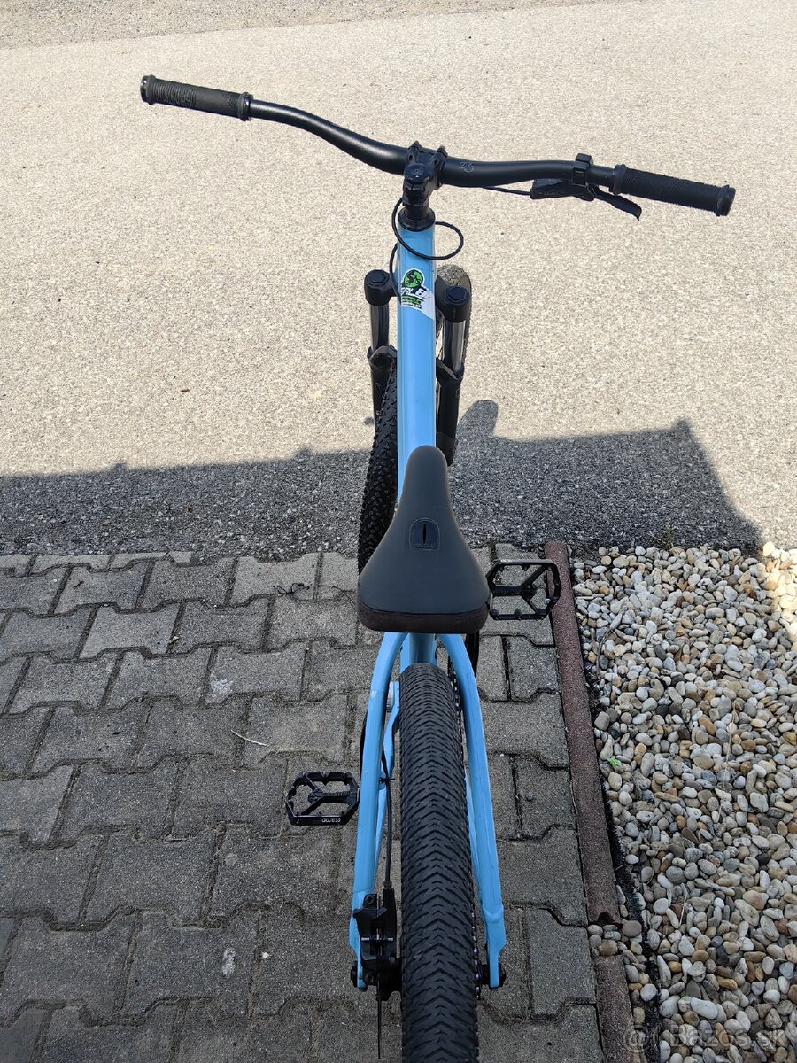 Canyon Stitched 360 - 11