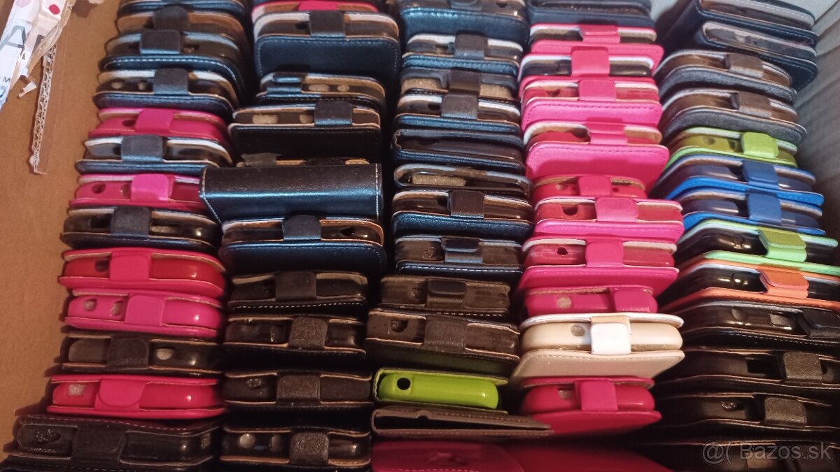 Približne 600ks puzdier na mobilné telefóny - 11