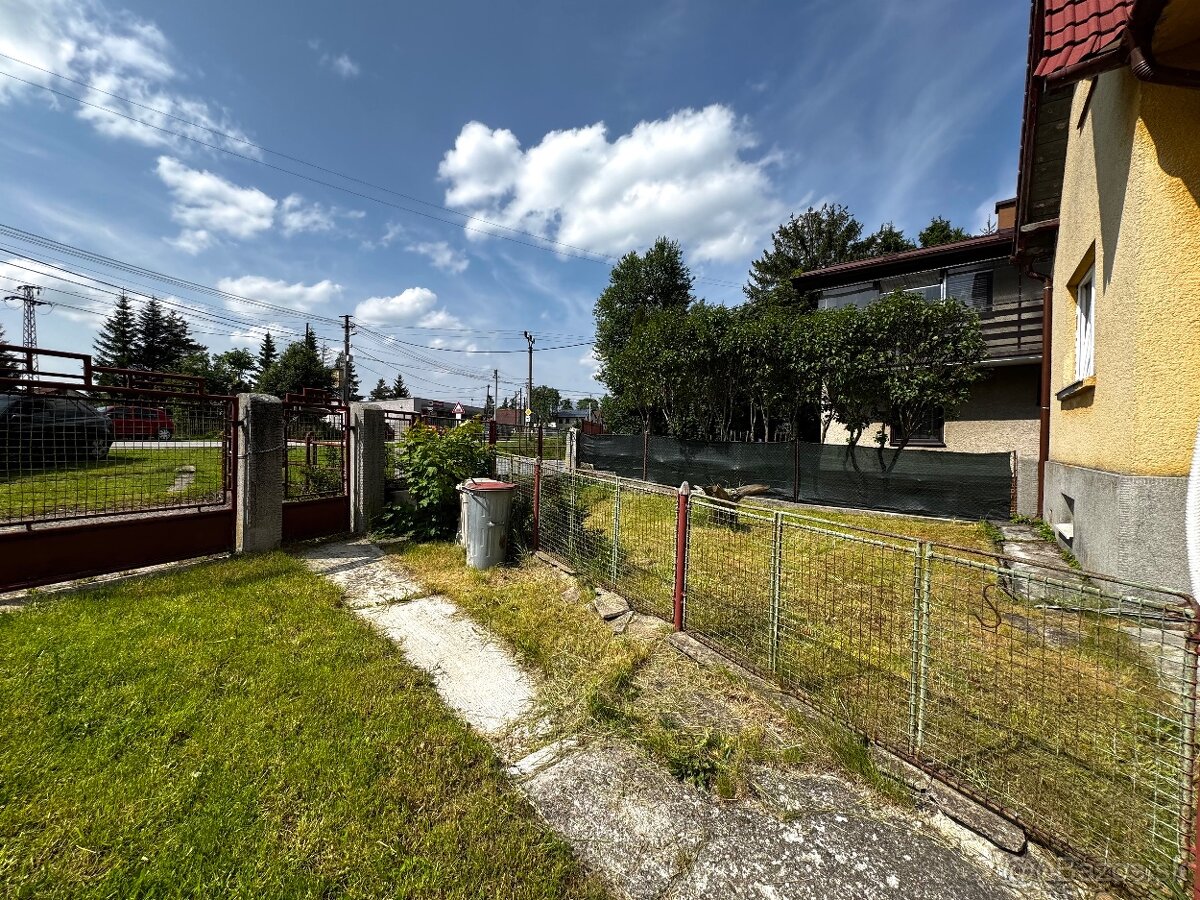 Rodinný dom s veľkým pozemkom pod Tatrami – Važec - 11