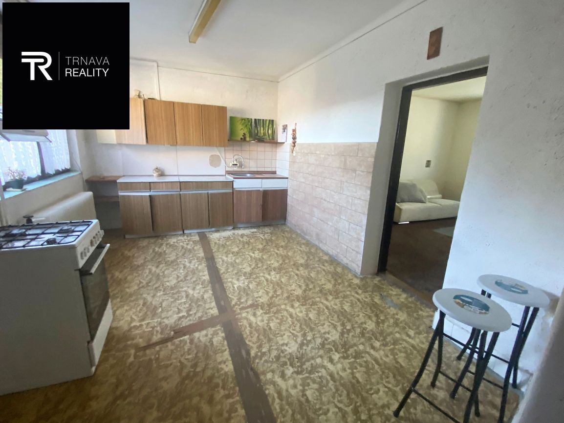 TRNAVA REALITY - rodinný dom v obci Boleráz, pôvodný stav, p - 11