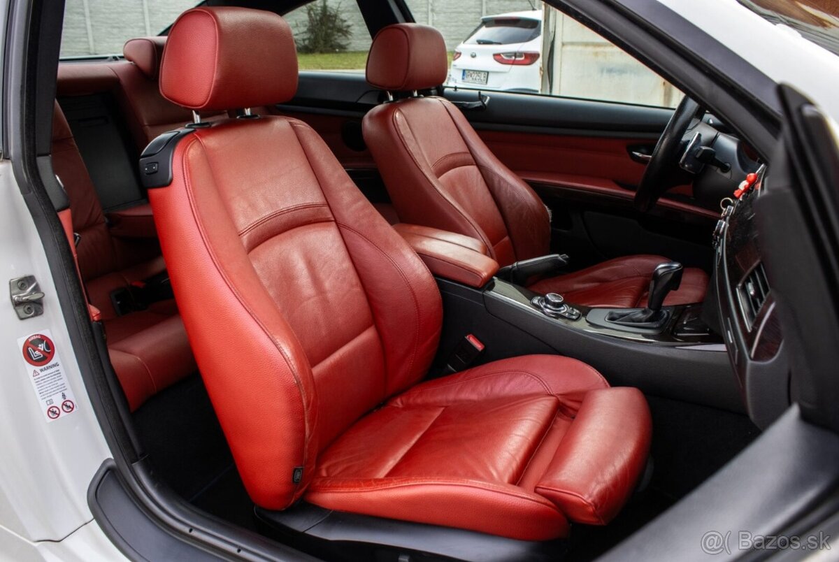 BMW E92 330d xDrive 180kw AT/6 2010 - 11