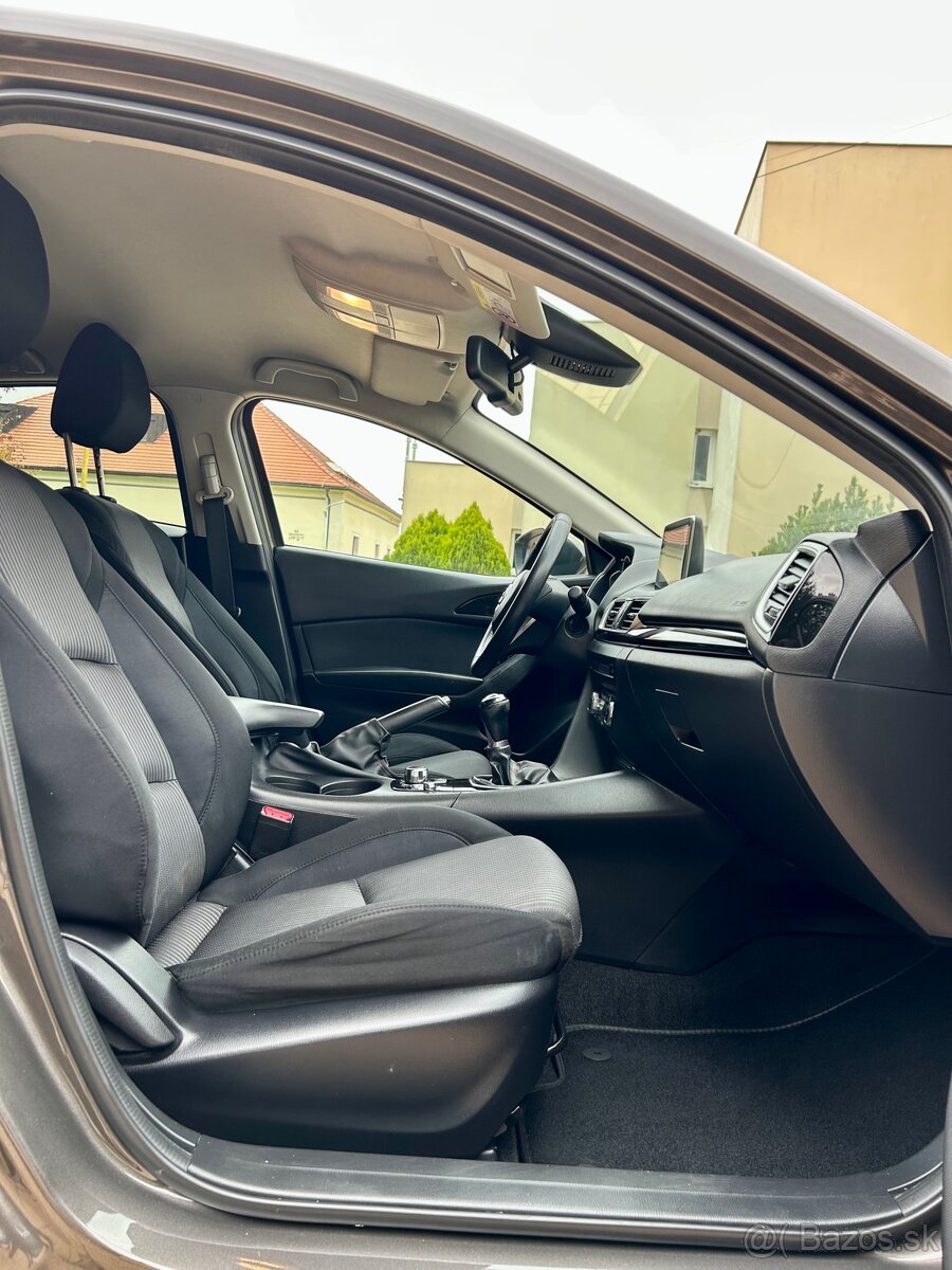 Mazda 3 2.2D 110kw, r.v 2013 - 11