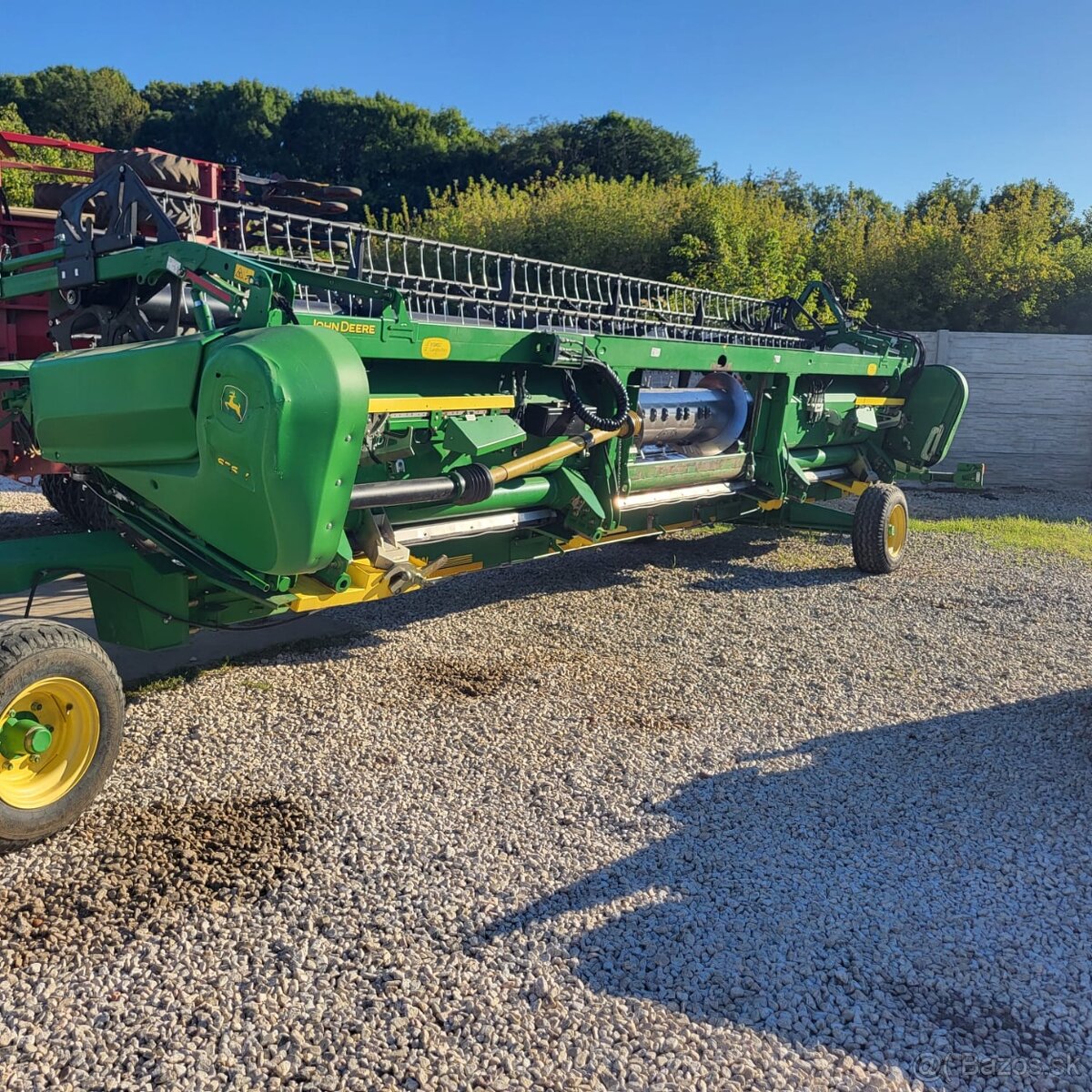 John Deere T660 - 11