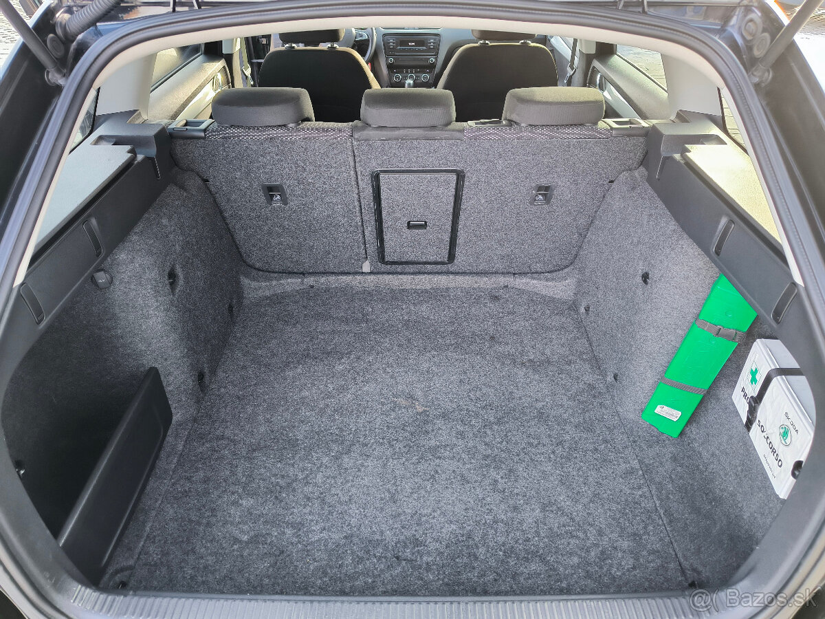 Škoda Octavia Combi 1.6TDI - DSG - 2014 - Ambition - 11