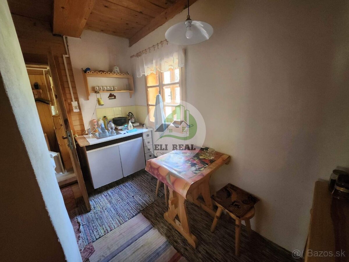 Na predaj chata v obci Opátka - 11