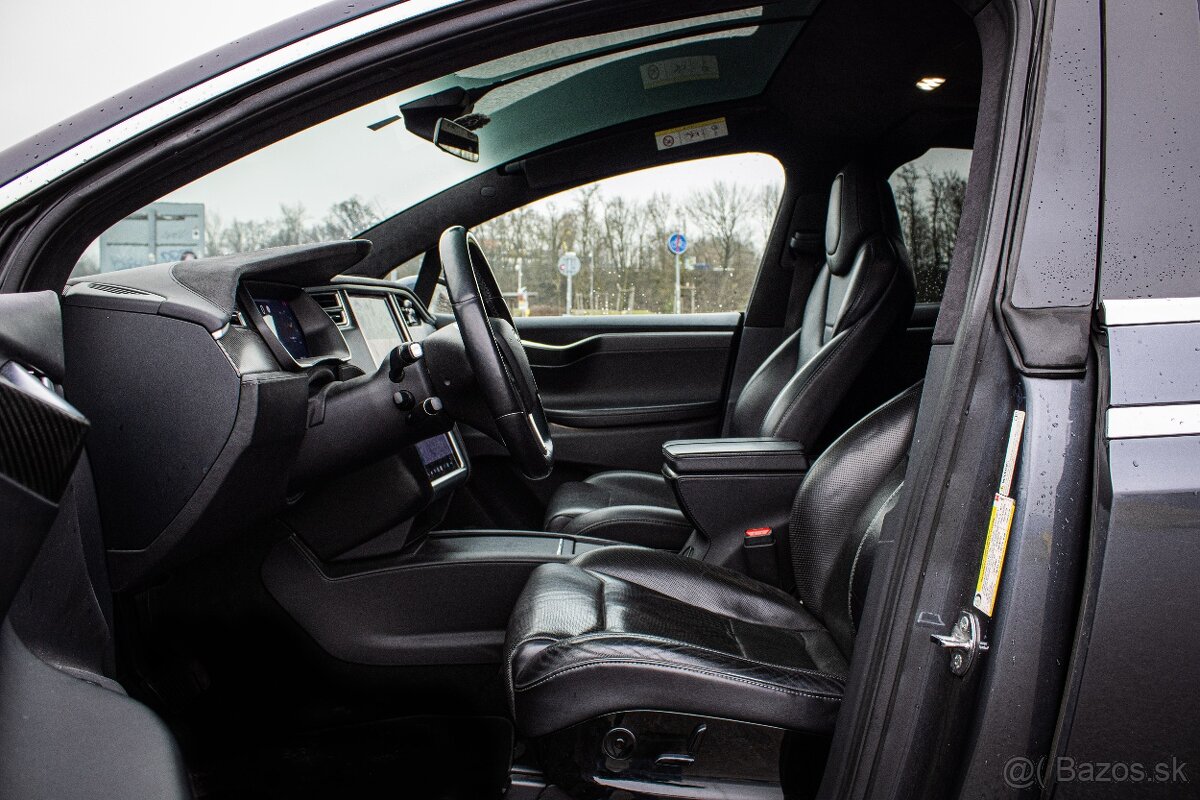 X 90D Premium 7-miestne, Free Supercharger SC01, ŤZ, DPH - 11