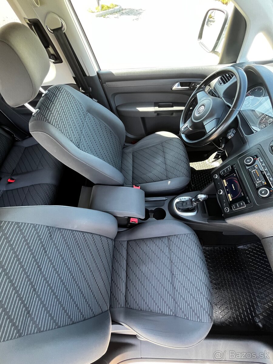 Volkswagen Caddy maxi 7miest. DSG - 11