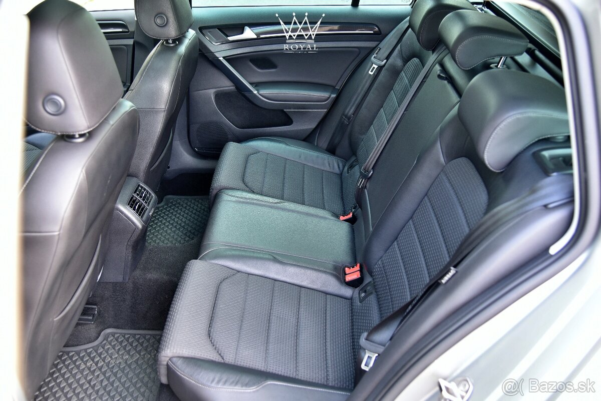 Volkswagen Golf Variant 2.0TDI Highline WEBASTO Keyless - 11