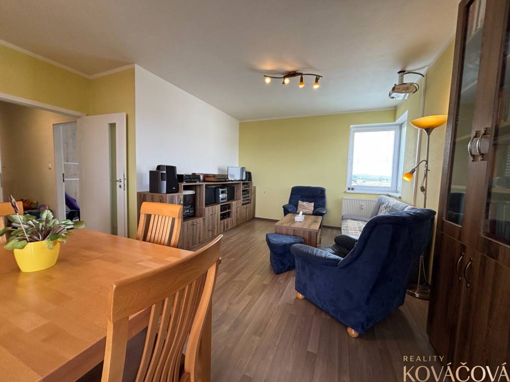 Na predaj 4 izb. byt v novostavbe s garážou, Trenčianske Sta - 11