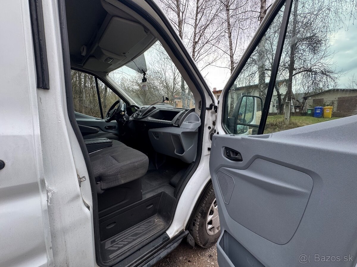 Ford Transit - 11