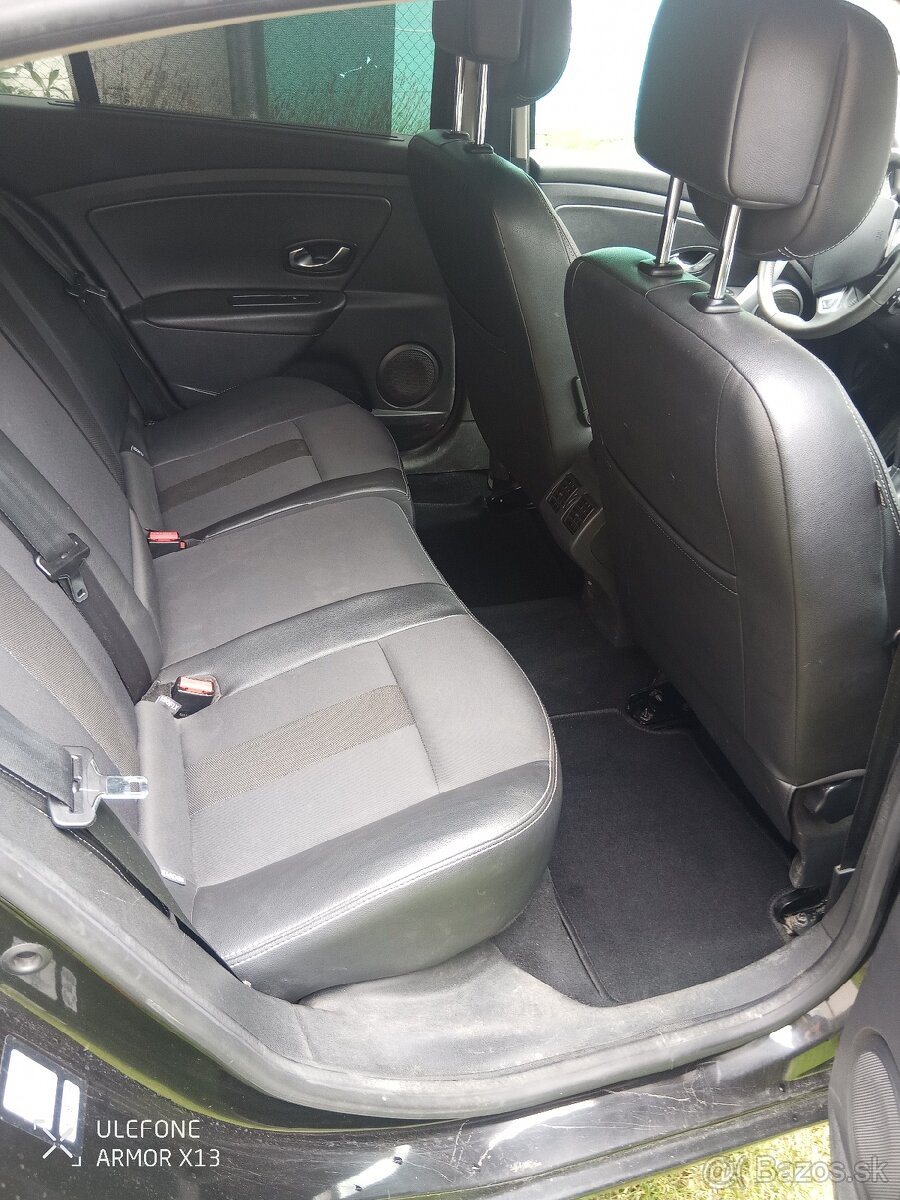 Renault fluence 1,6 - 11