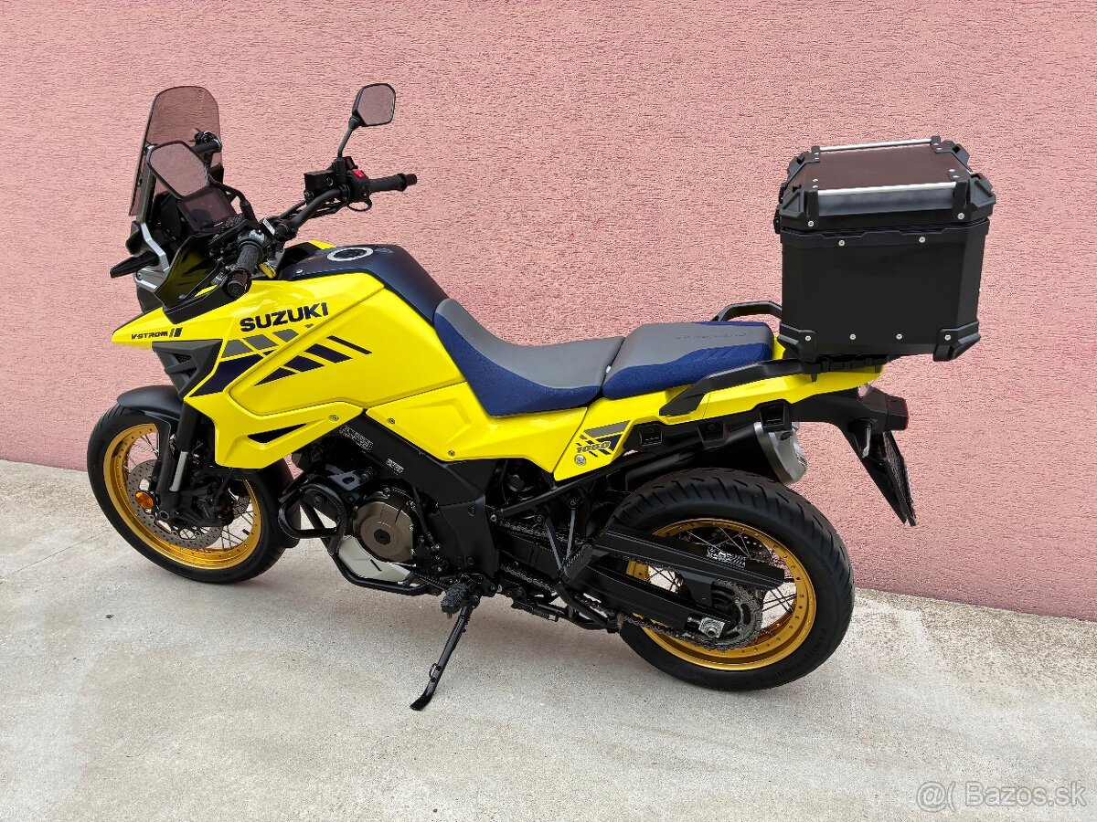 Suzuki DL1050XT V strom - 11