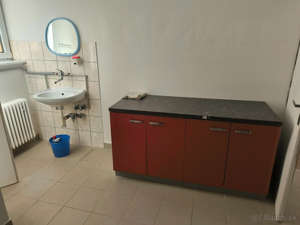 Prenajmem 1 izbový apartmán - 11