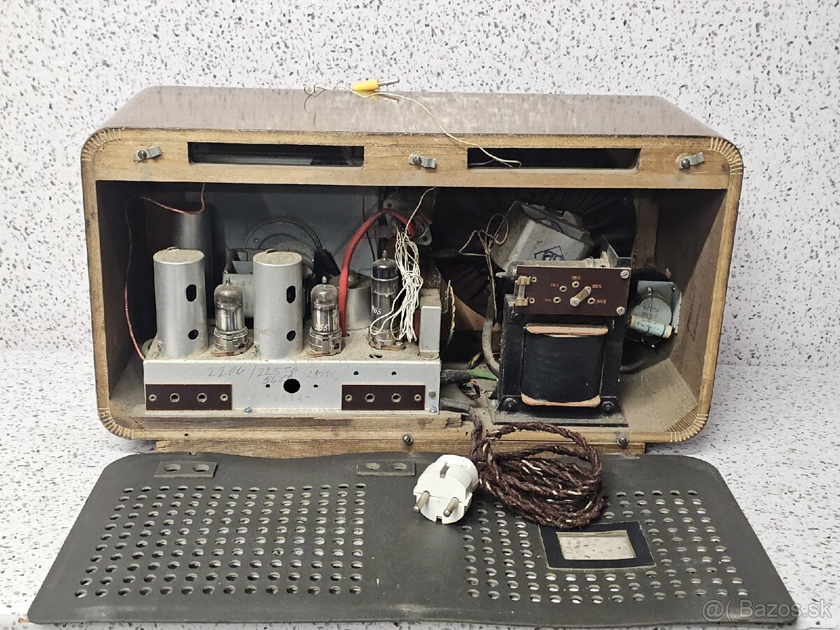 ☆ Starožitné elektronkové radio INGELEN COLOMBUS 51W - 11