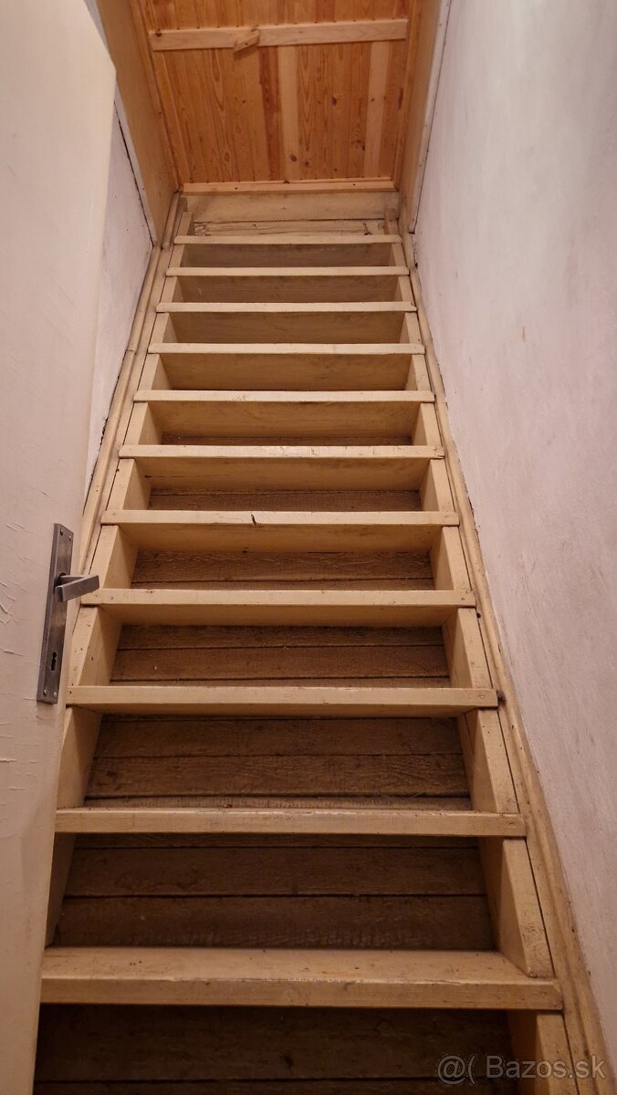 Rodinný dom v obci Jarok - 11