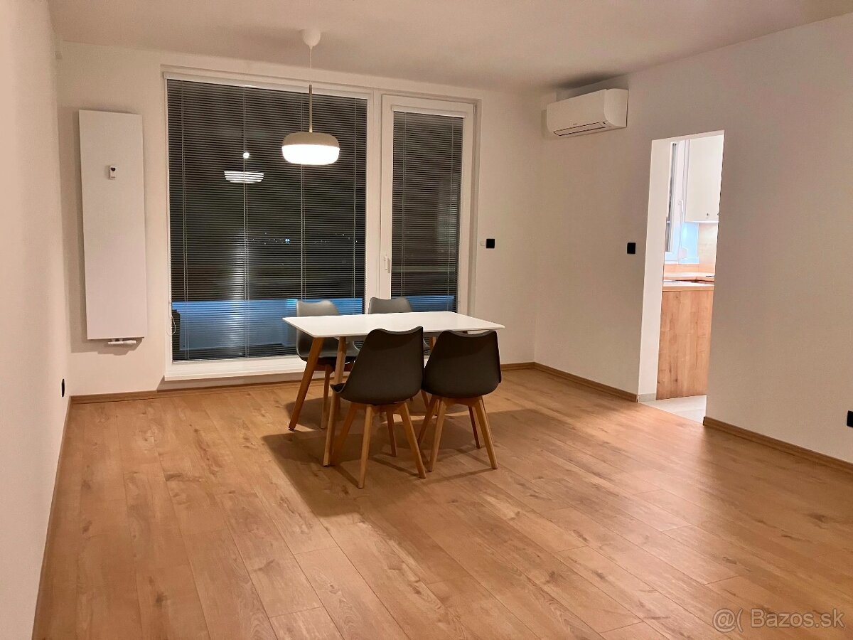 Realitná kancelária Realadr s.r.o. - 11