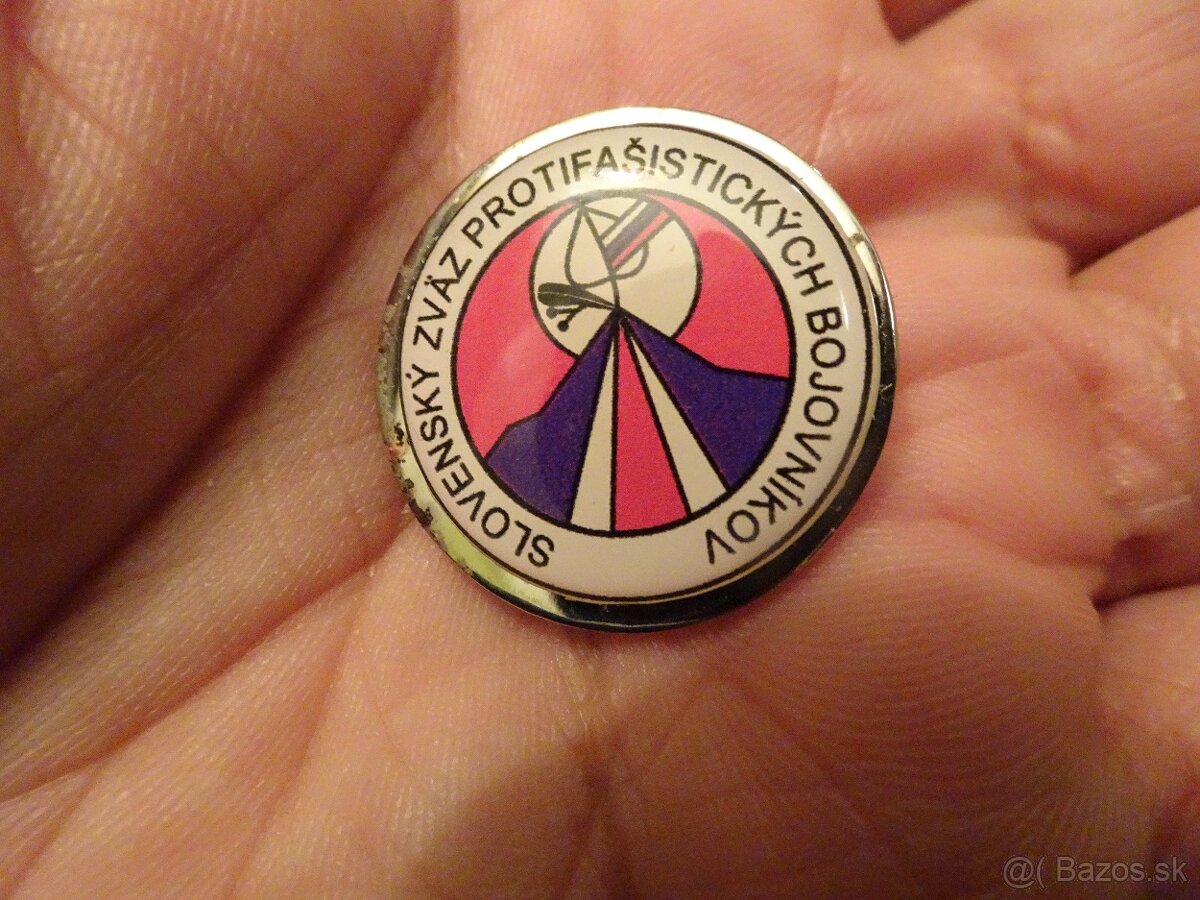 Predám rôzne odznaky, aj Brigáda socialistickej práce. - 11