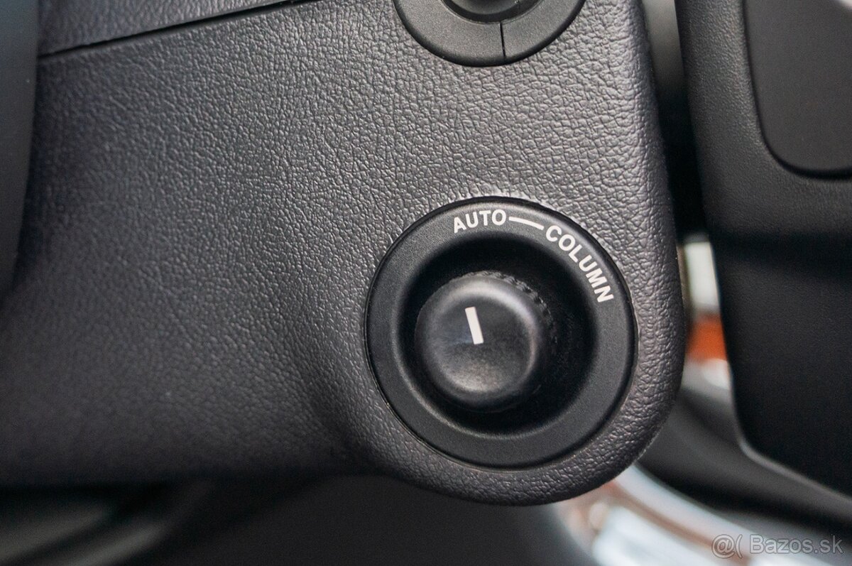 Jaguar XF 2.2D Sportbrake - 11