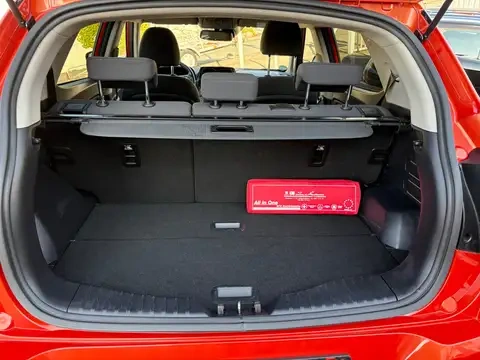 Kúpim SsangYong Tivoli oranžové alebo biele - 11