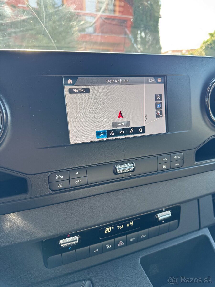 Mercedes Sprinter Vysoká výbava - 11