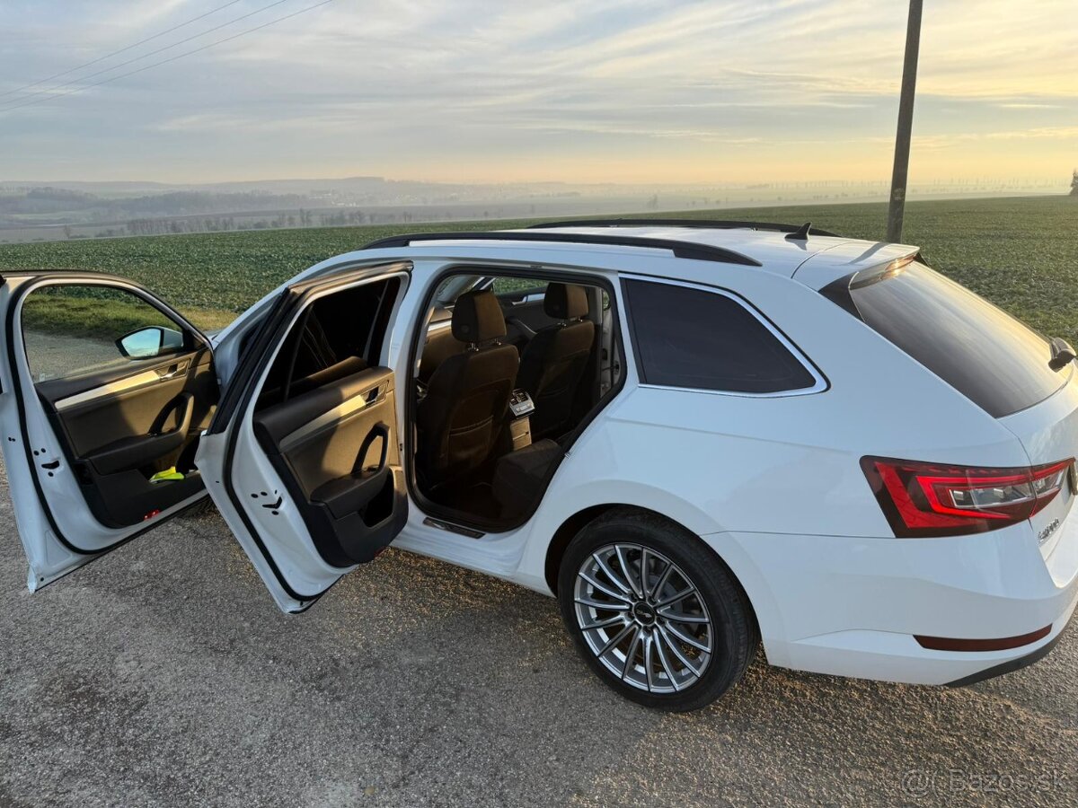 Škoda Superb Combi 2.0 TDI 110kw - 11