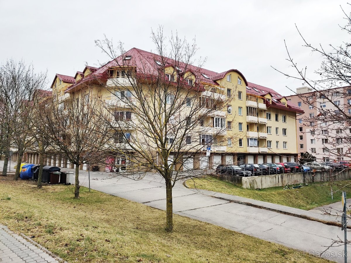 2 izbovy byt prenajom - 11