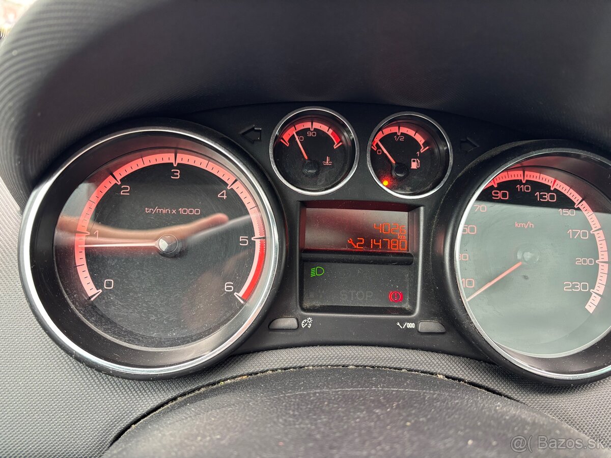 Peugeot 308SV 1.6 HDI 2011 - 11