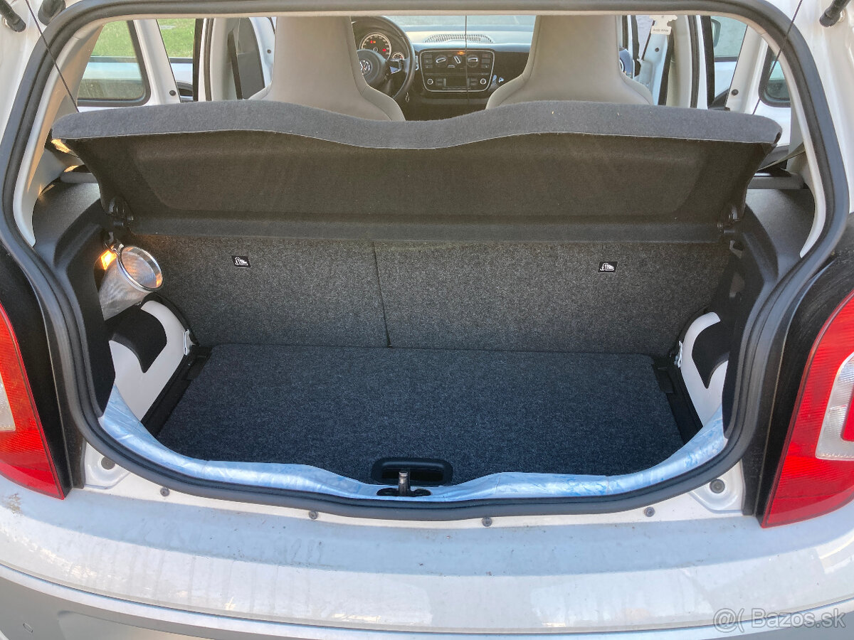 VW Up Cross, 75 k, r.v. 2016, 91 tis. km - 11