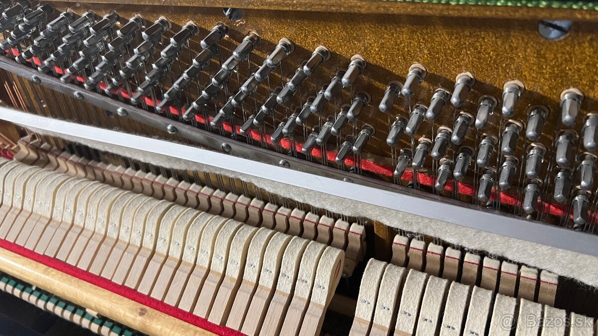 Predám dva klavíre - 11