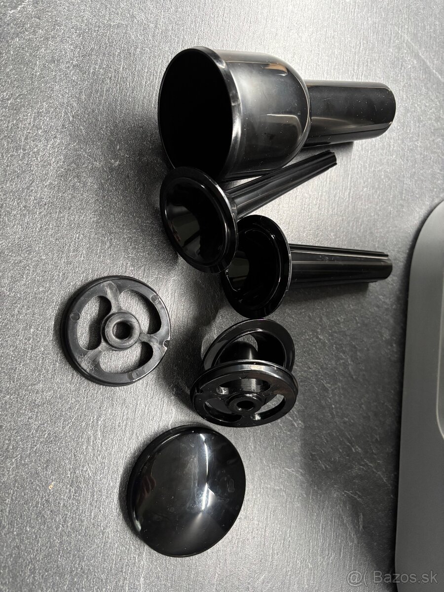 Kuchynský robot Kenwood Chef Elite - 11