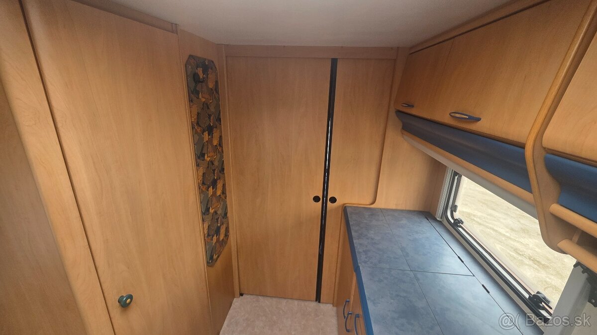 Obytny prives Hobby 440 - predstan + strieska, bojler - 11