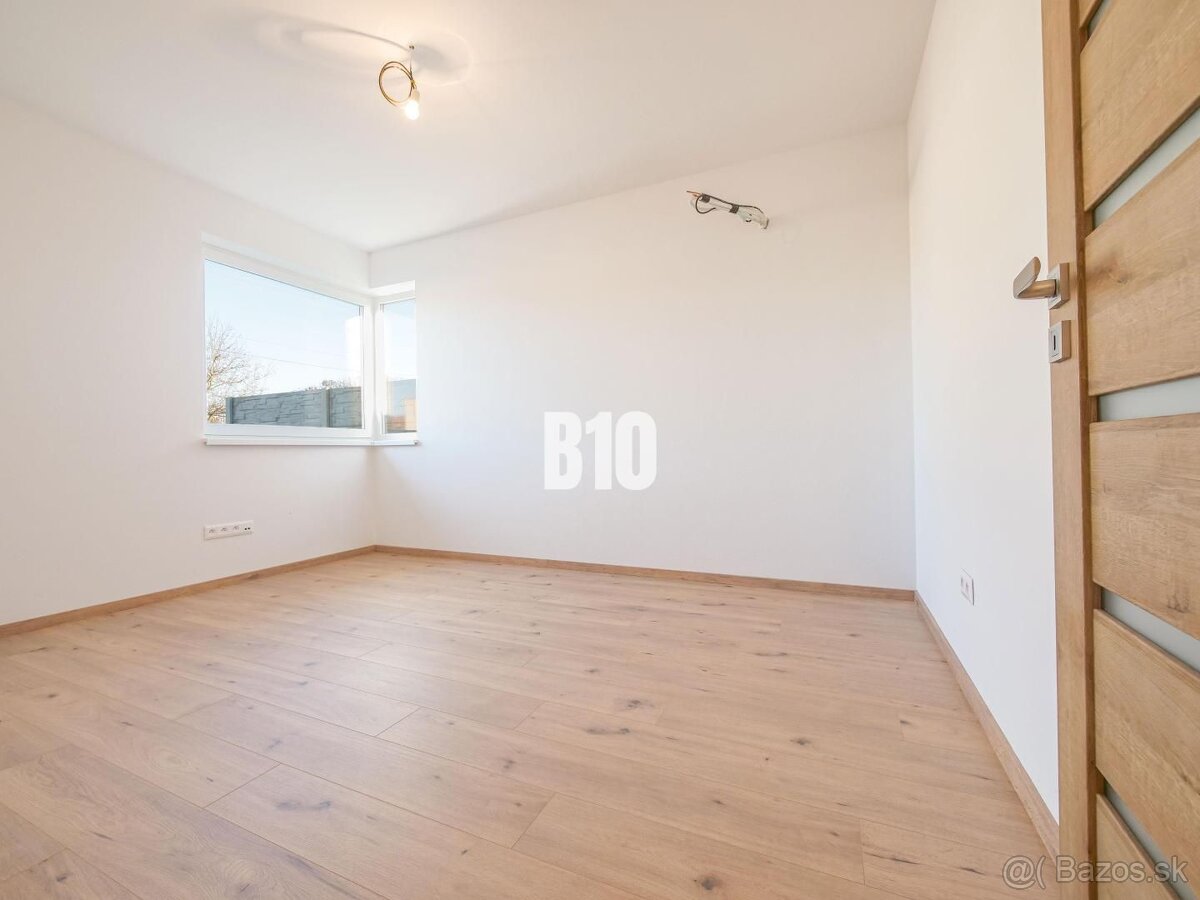 Rodinný dom, ŠTANDARD, upravený pozemok - okres Nitra - 11