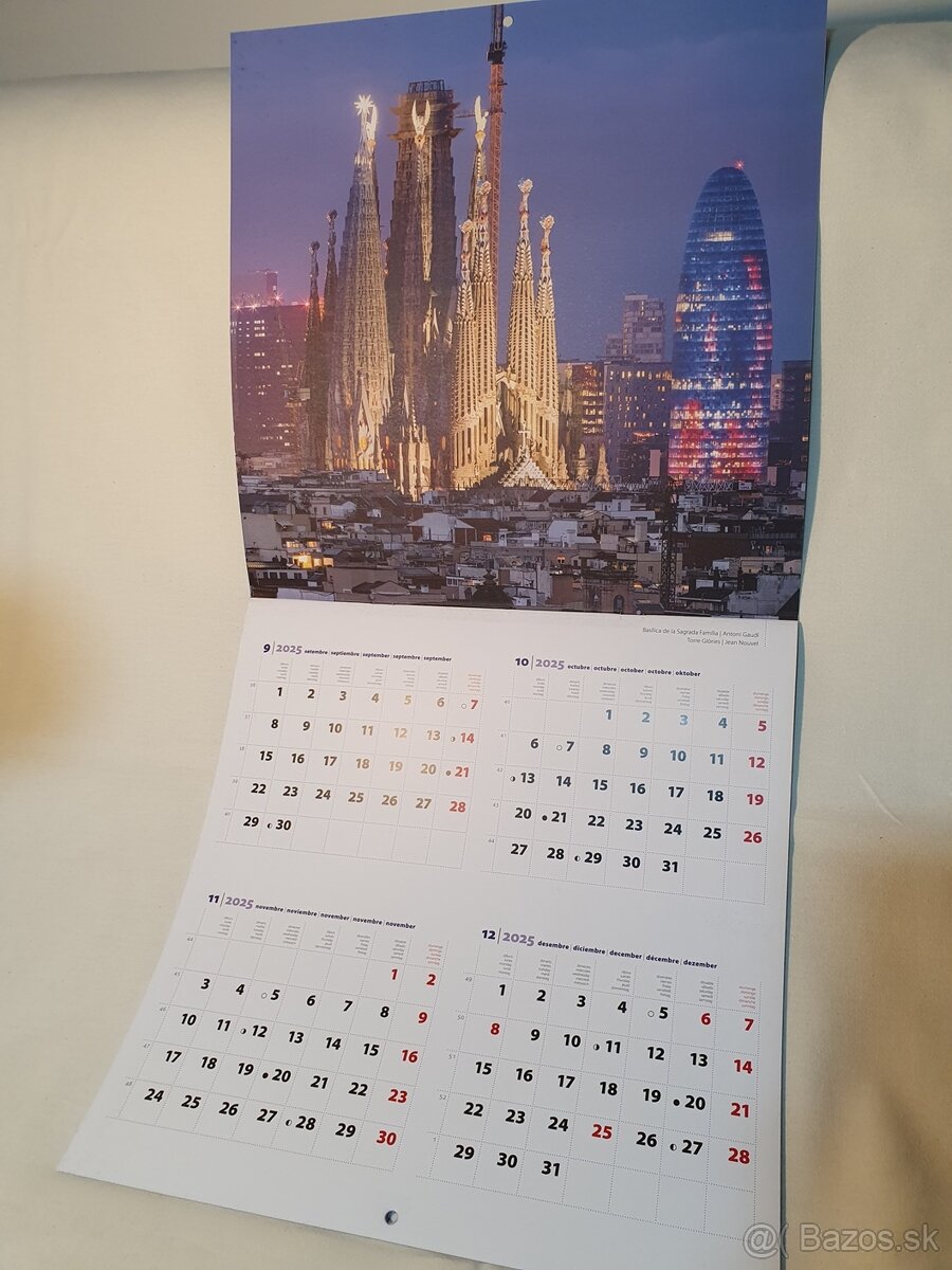 BARCELONA 2026 – KALENDÁR NÁSTENNÝ - 11