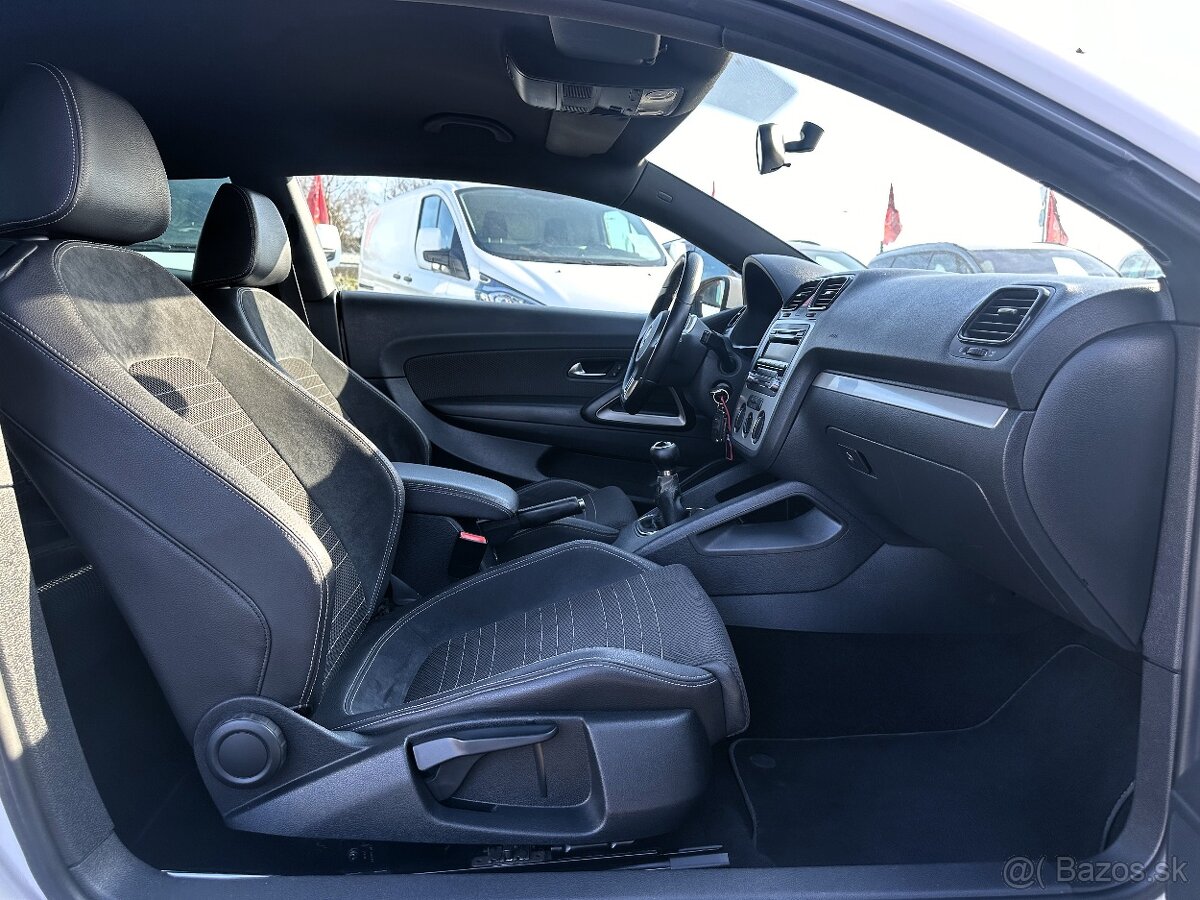 Volkswagen Scirocco 1.4 TSI 160k - 11
