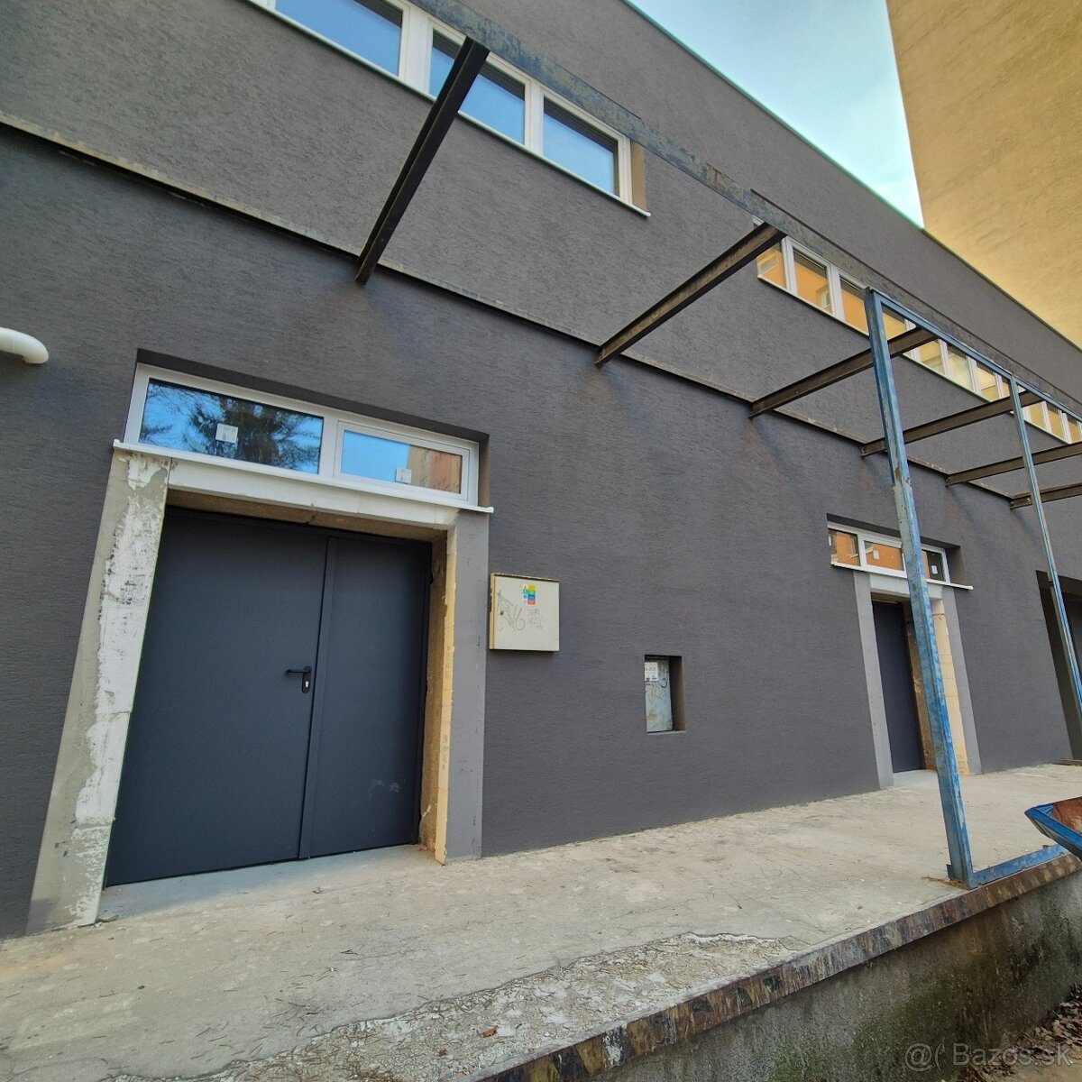 TIMA Real ponúka prenájom obchodných priestorov v Myjave - 11